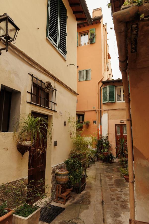 Apartment Vintage In The Center Of *